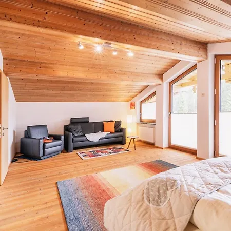 Pensionat Aggenstein 3*