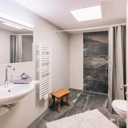 Aggenstein Konukevi 3*